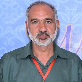 Dr. Haroon-ur '-Rashid
